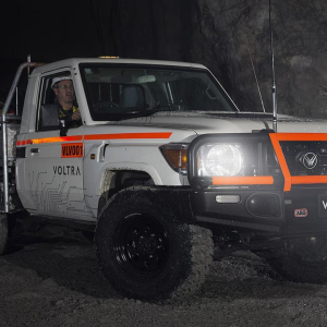 RIIVEH305F - Operate and Maintain a Four Wheel Drive Vehicle